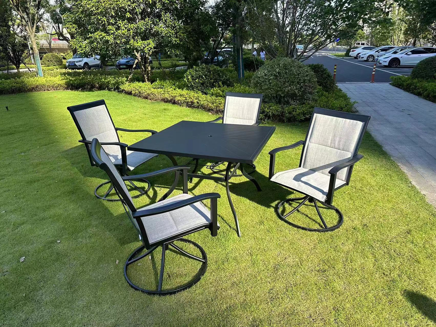 5-Piece Patio Outdoor Furniture Set – Swivel Chairs and Dining Table | SKU: 820824